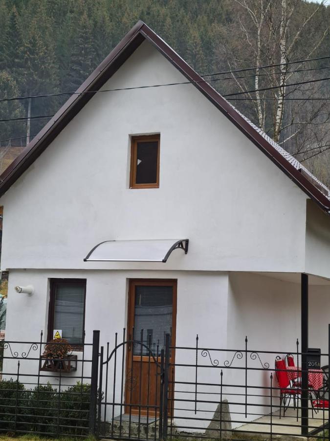 فيلا Tiny House Floare De Colt موياشيو دي سوس المظهر الخارجي الصورة